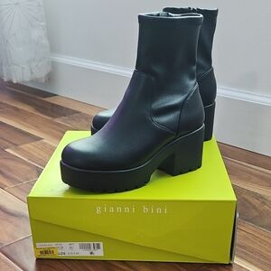 Gianni Bini Senna Black Ankle Boots